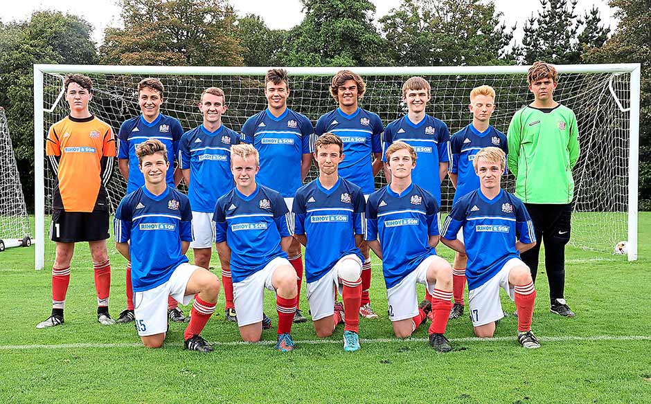 Sponsoring football
